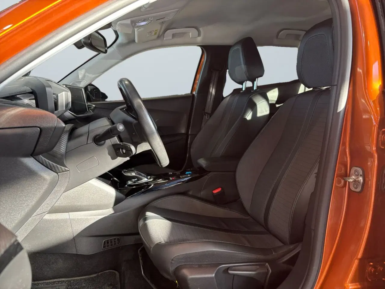 Billede 4 - Peugeot e-2008 50 Allure Pack