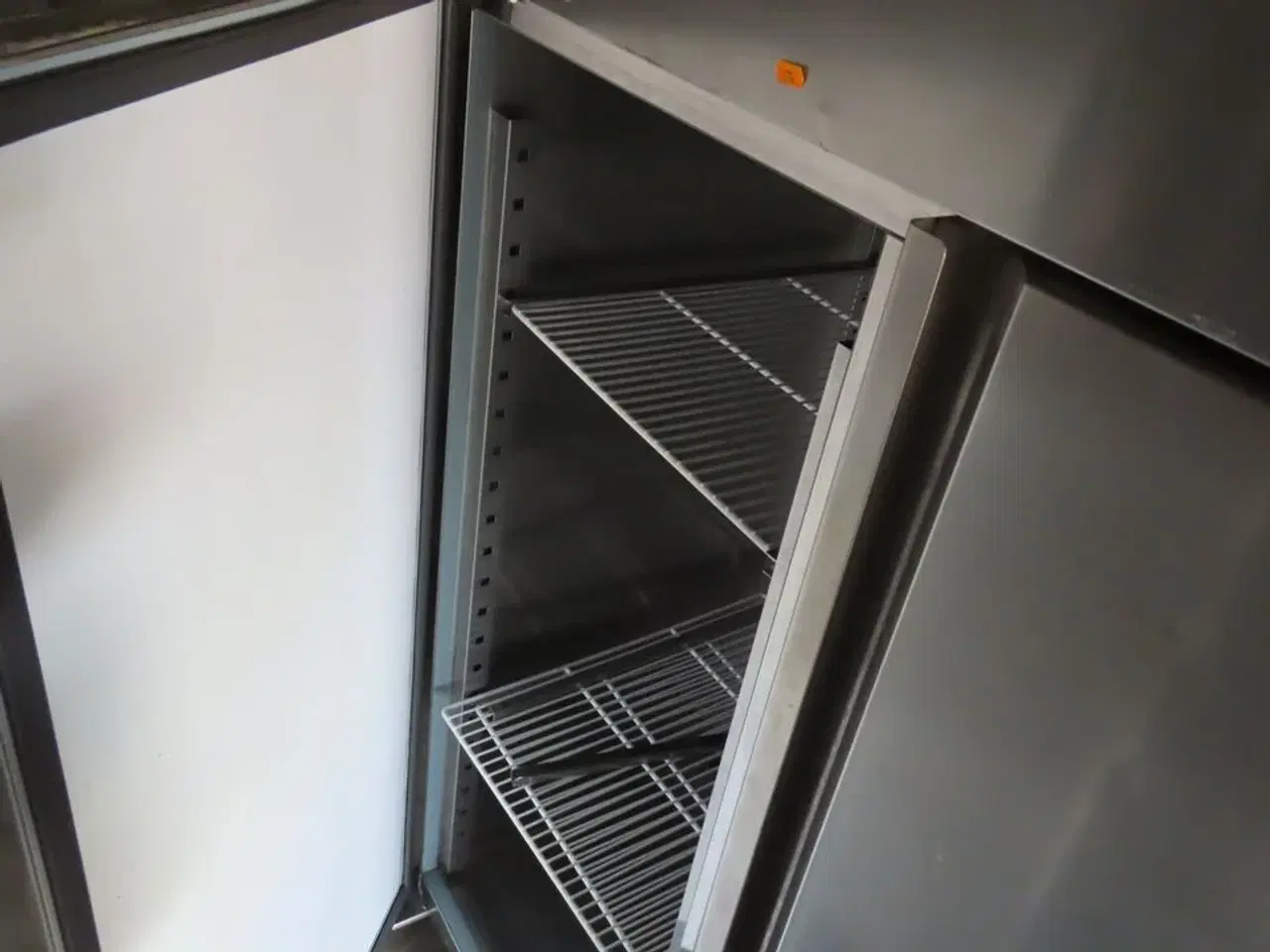 Billede 2 - Dobbeltfryseskab VIBOCOLD VRF1420