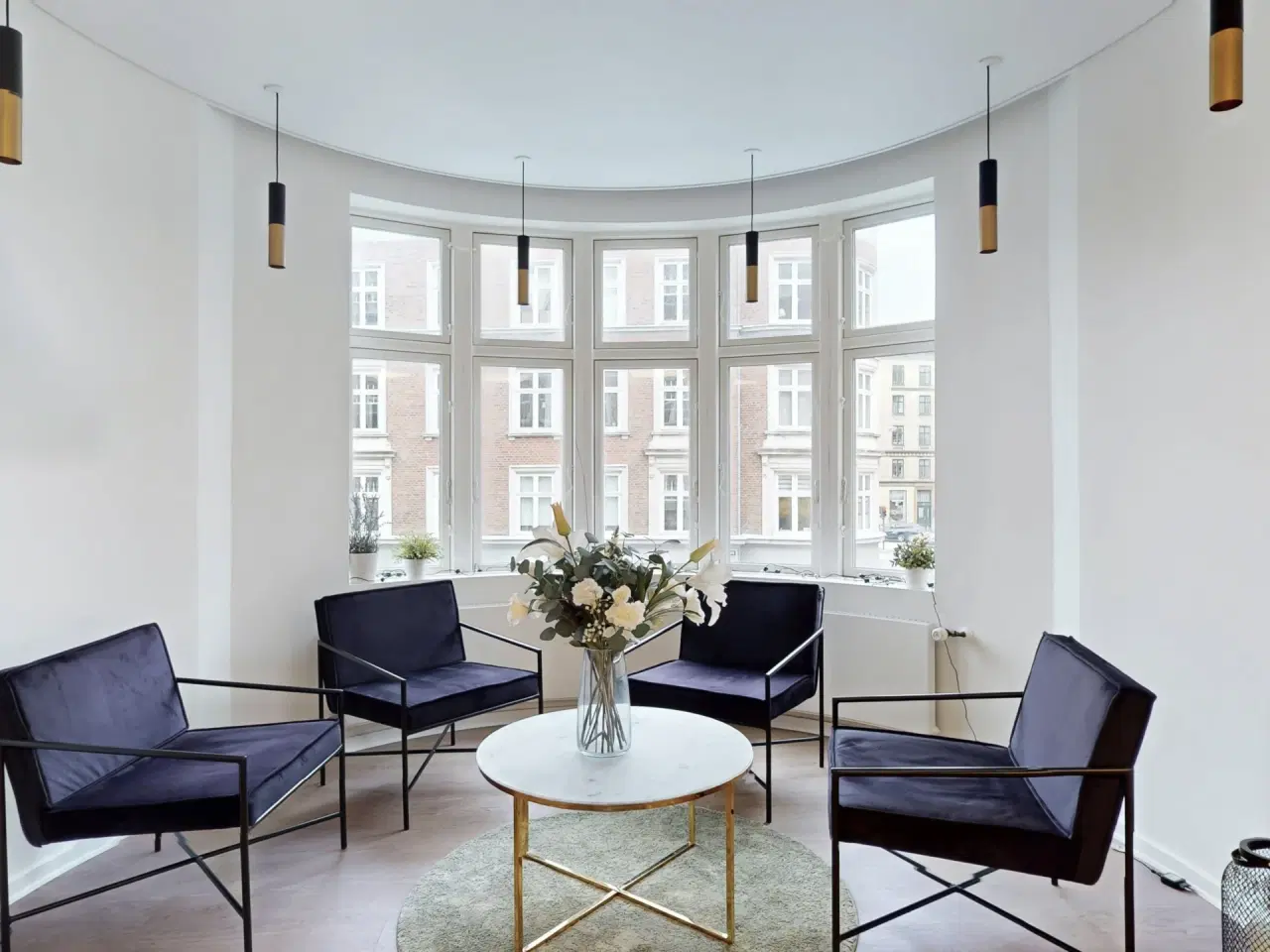 Billede 5 - Centralt beliggende lejemål på Frederiksberg - med masser af lysindfald