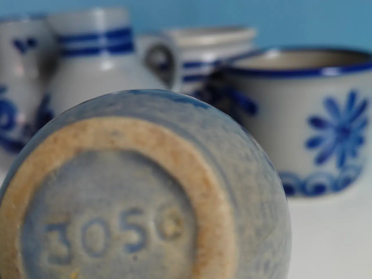 Billede 13 - 🏺 Vintage keramik-sæt – Håndmalet detaljer