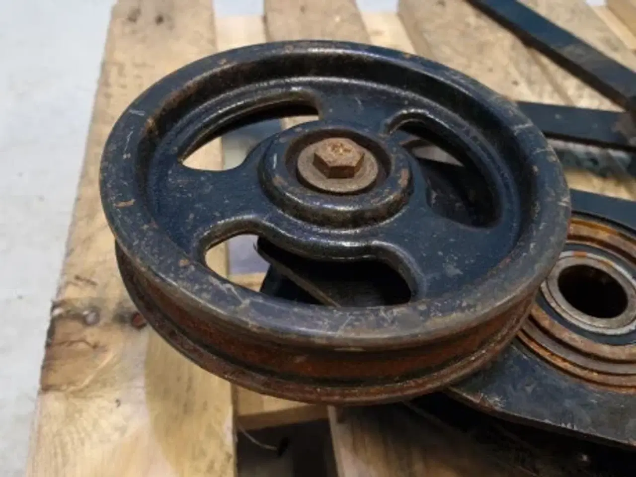 Billede 6 - New Holland 760CG 35Ft Remskive 84236110