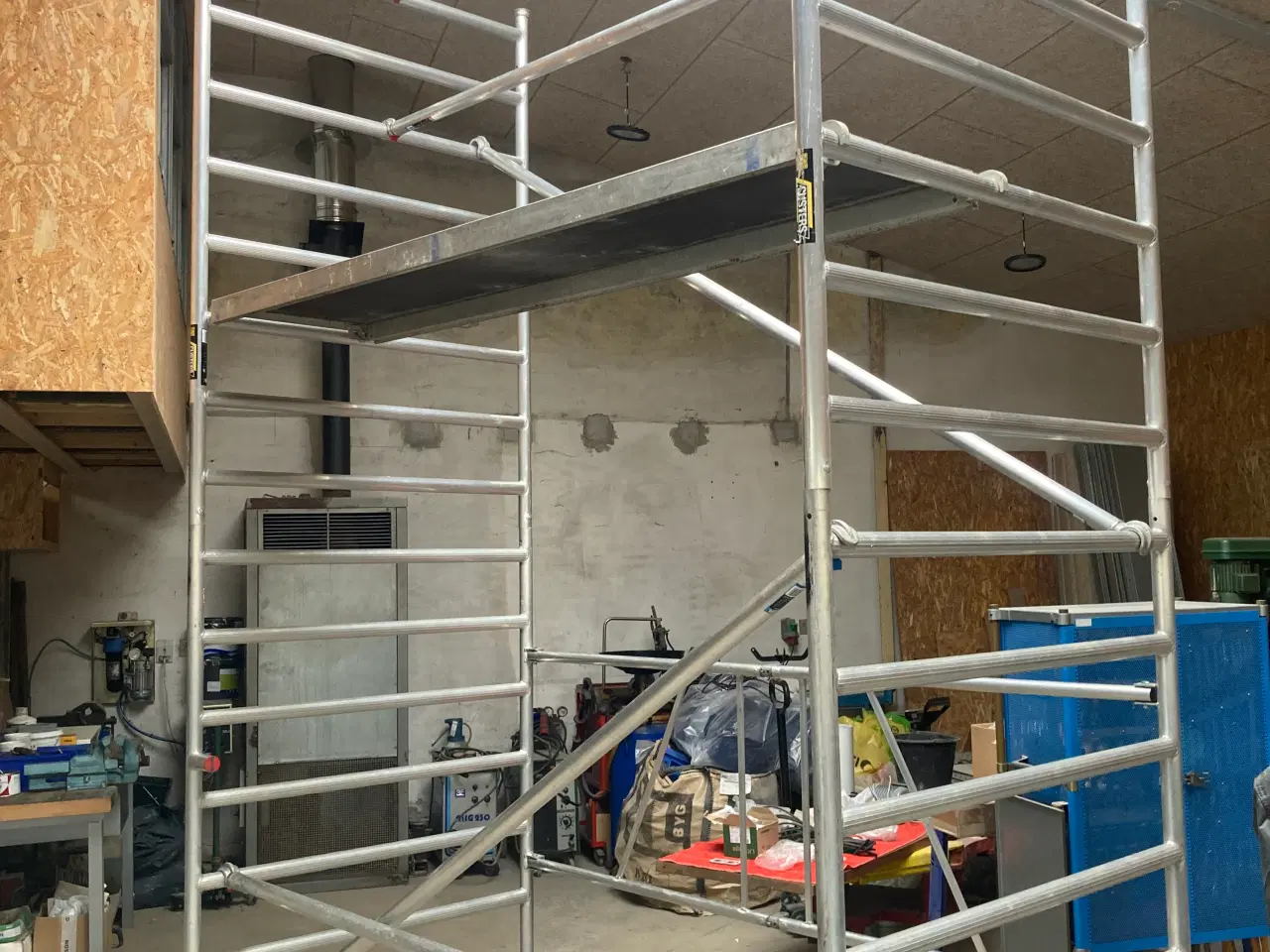 Billede 1 - Rulle stillads m. Store hjul 
