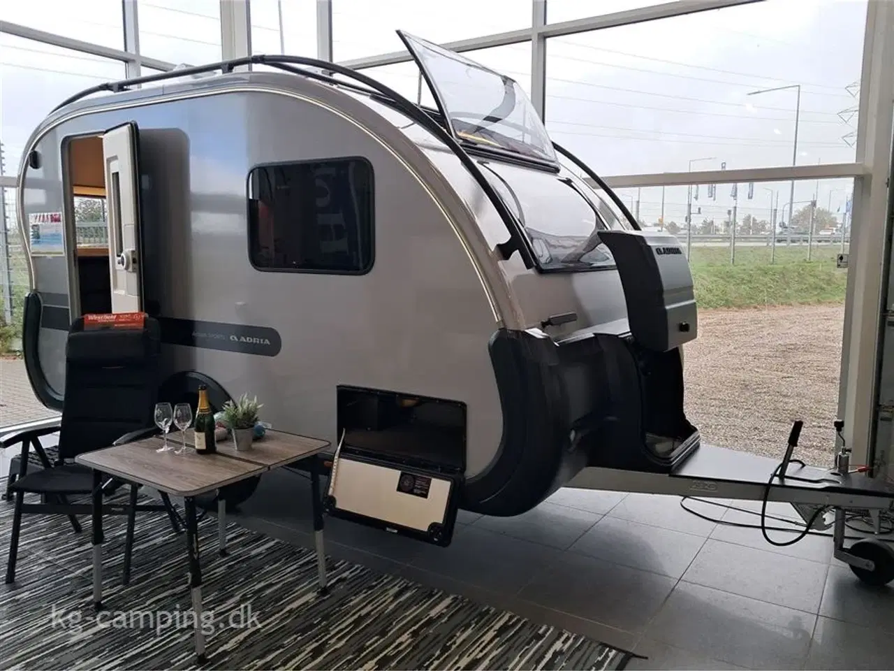 Billede 1 - 2026 - Adria Action 391 LH Sport   2026 Nyhed - Action 391 LH SPORTS med TRUMA Combi 4 E og lyst hyndestof