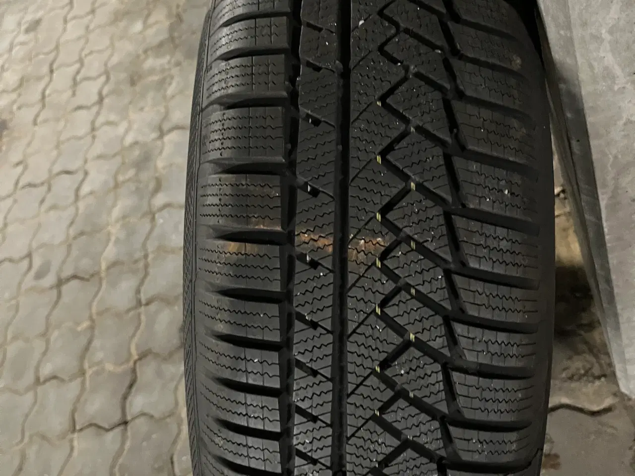 Billede 2 - Næsten nye vinterhjul sælges
