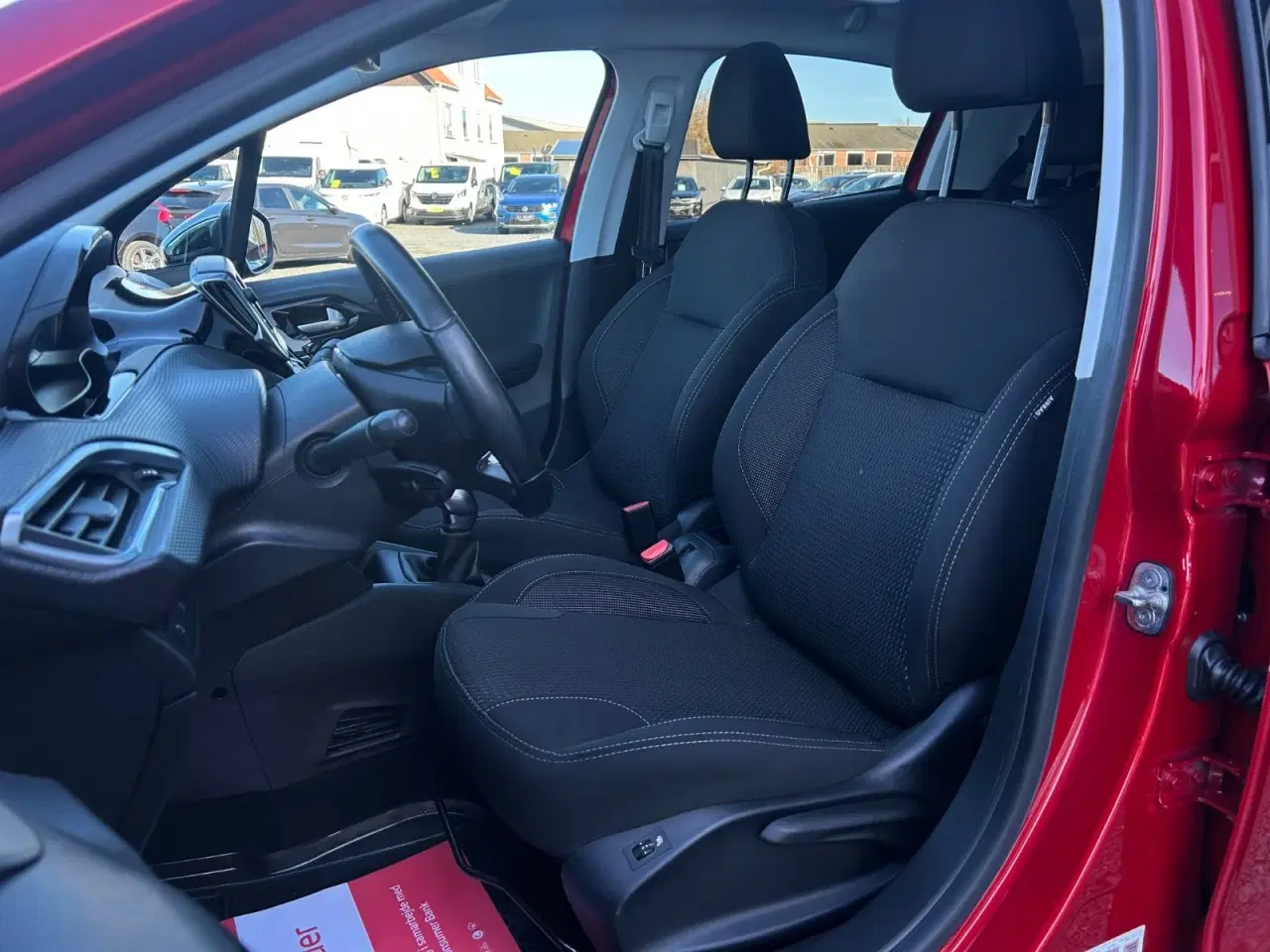 Billede 9 - Peugeot 208 1,5 BlueHDi 100 Allure Sky