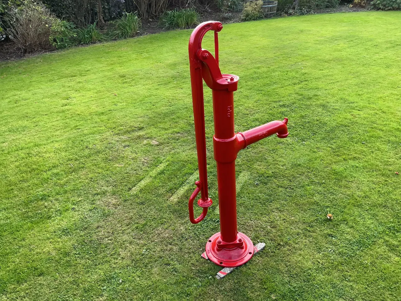 Billede 2 - Gårdpumpe.  Brøndpumpe