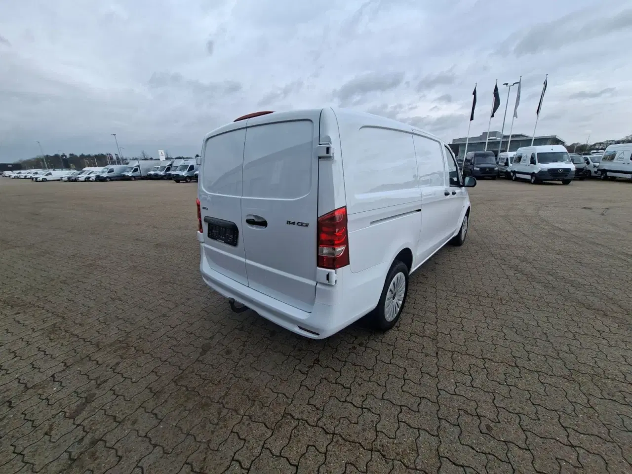 Billede 3 - Mercedes Vito 114 2,0 CDi A2 Kassevogn PRO aut. AWD