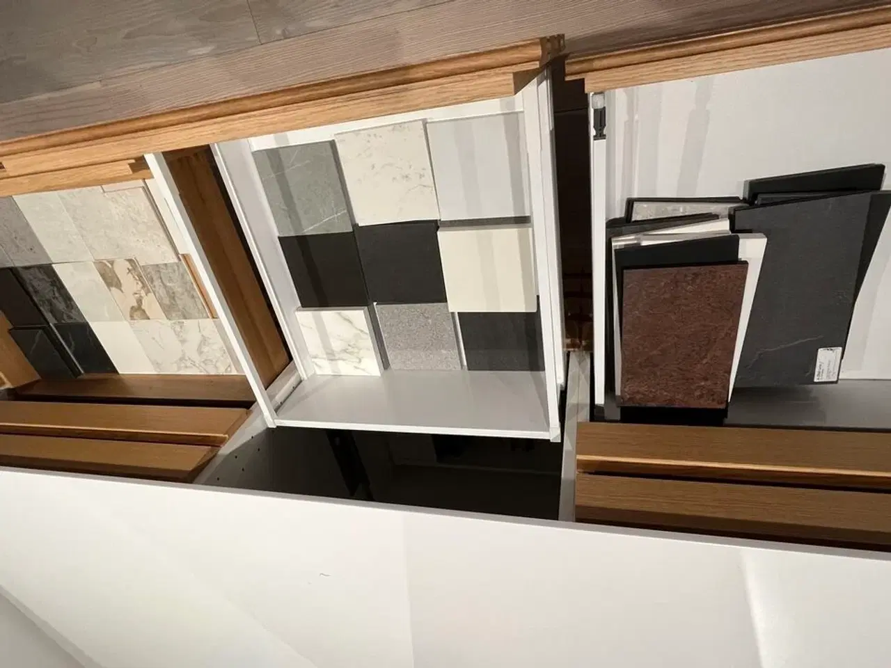 Billede 5 - Køkken Ø FORM PLUS+ med Bordplade i Sten