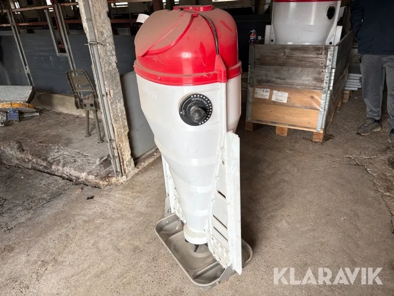 Billede 3 - Foderautomater 2 styk