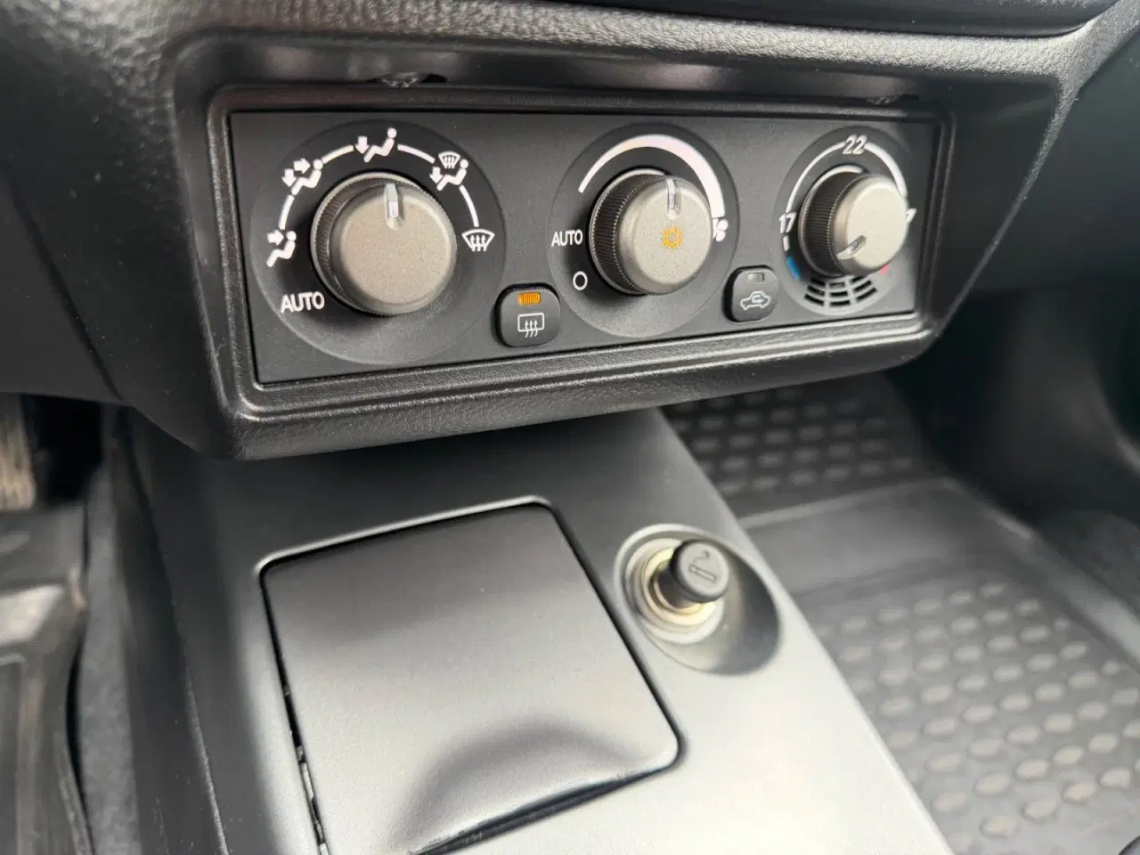 Billede 13 - Mitsubishi Lancer 1,6 Comfort stc.