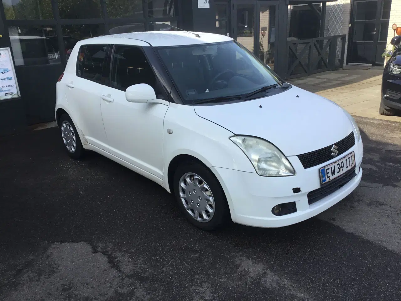 Billede 2 - Suzuki swift 1.5 5 døre træk holder syn 6/2027 