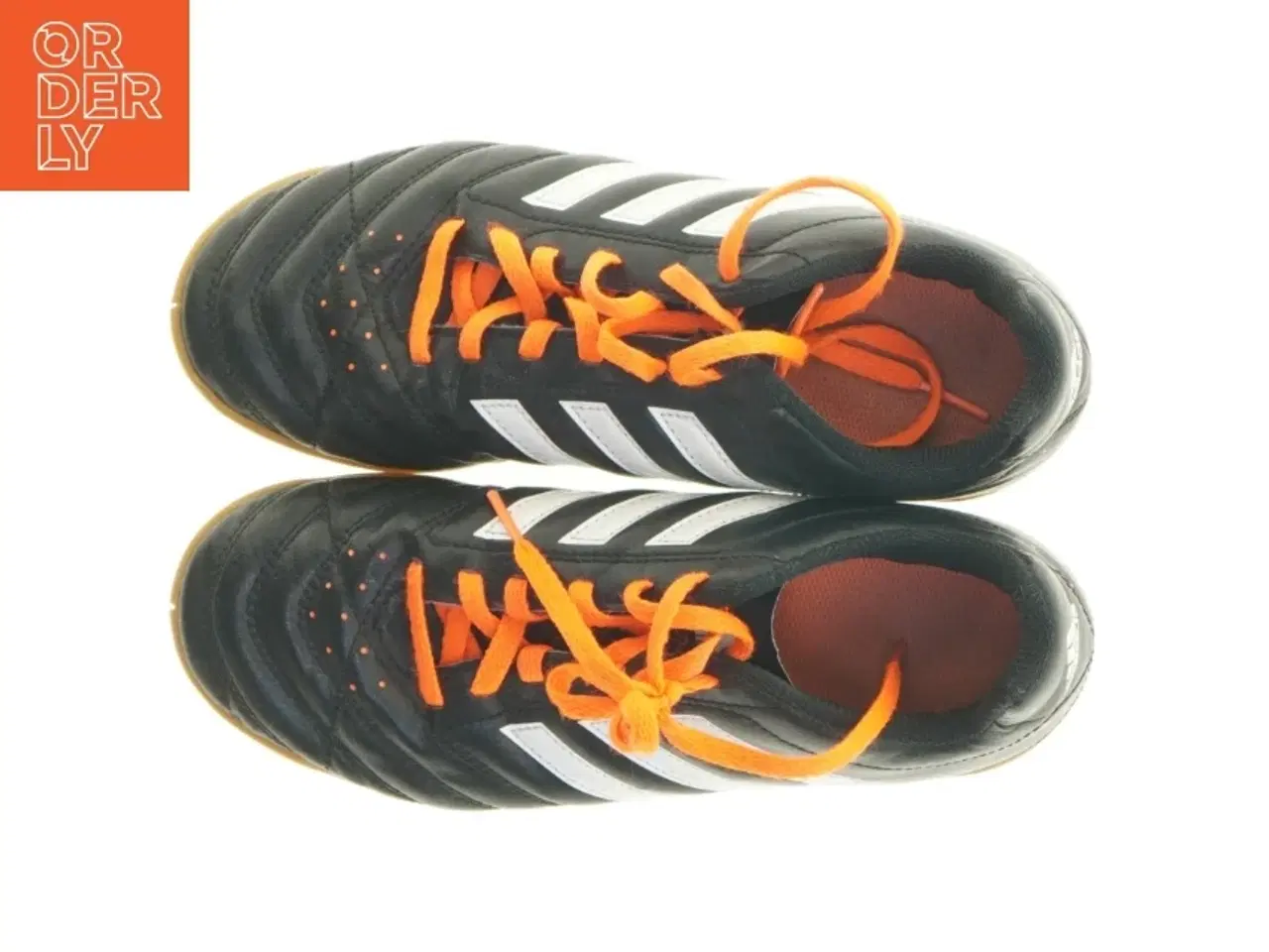 Billede 4 - Indendørs fodboldssko fra Adidas (str. 36 og 2 tredjedel)