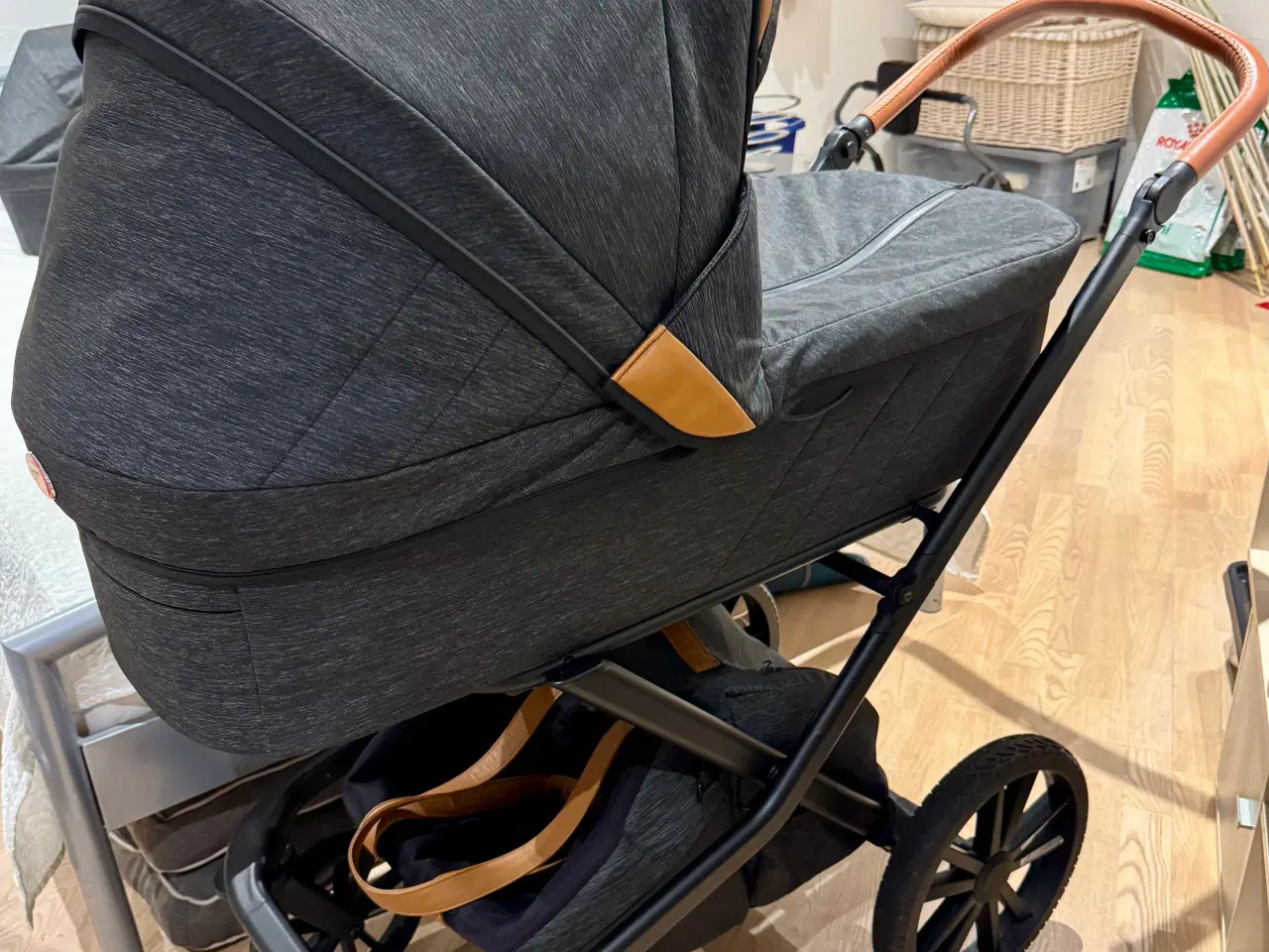 Billede 2 - Odder Vida Lux  Sort melange købt juli 2023 Med kø