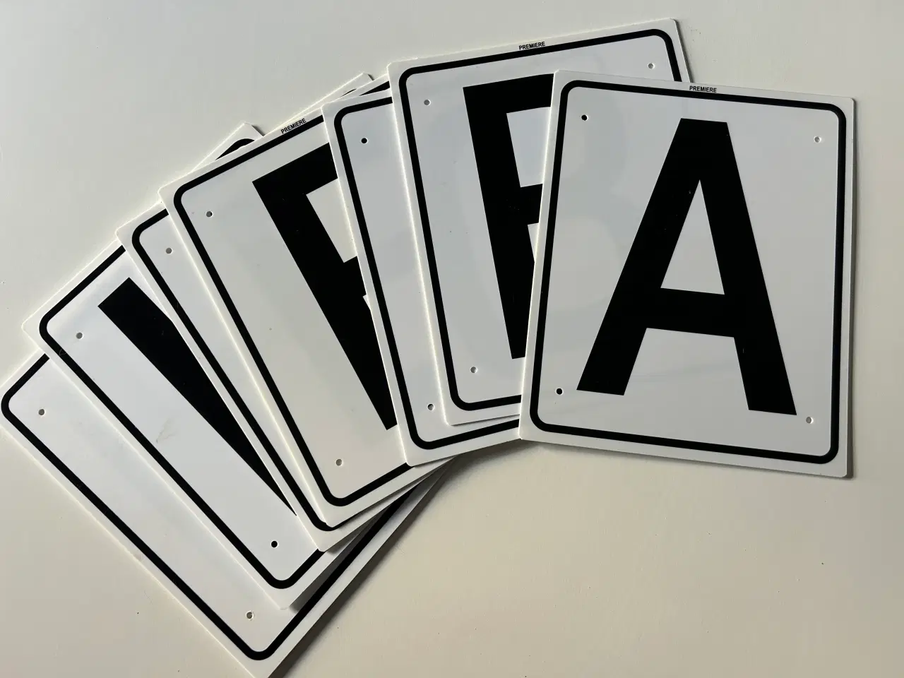 Billede 1 - Ridebane bogstaver