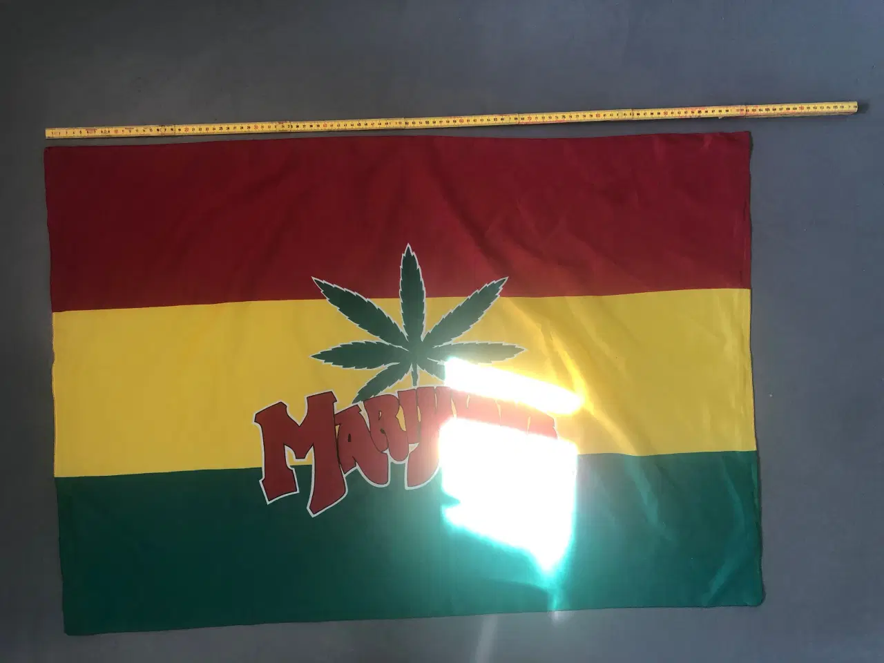 Billede 2 - Marijuana flag