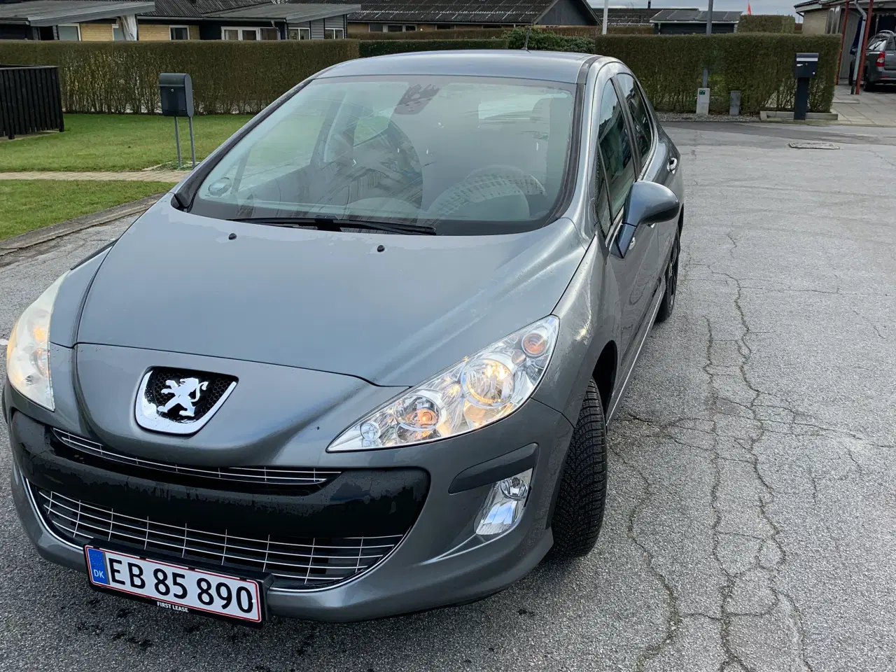 Billede 1 - Peugeot 308 5 dørs 1,6i 120 hk.