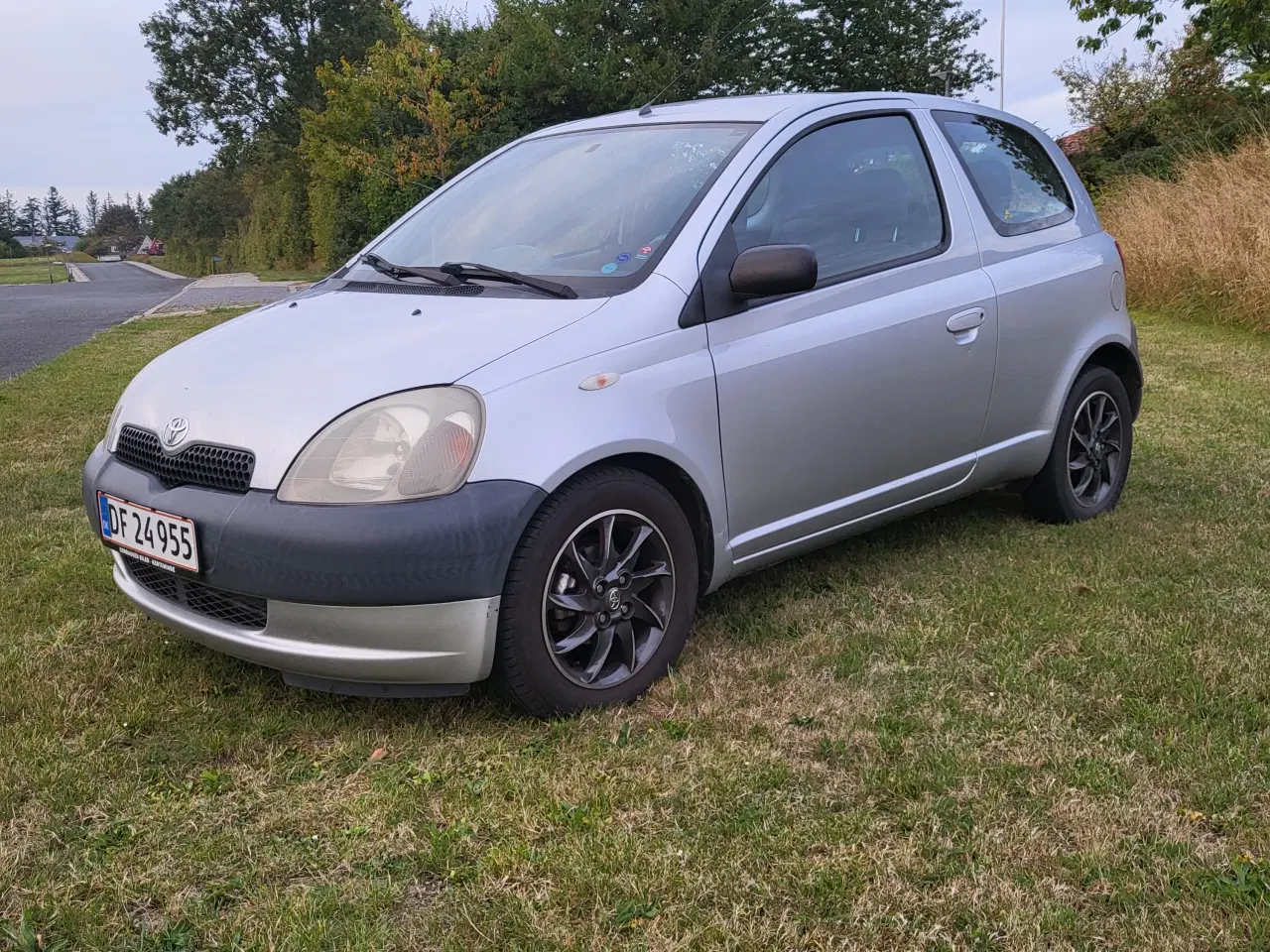 Billede 1 - Toyota yaris 1.2 benzin