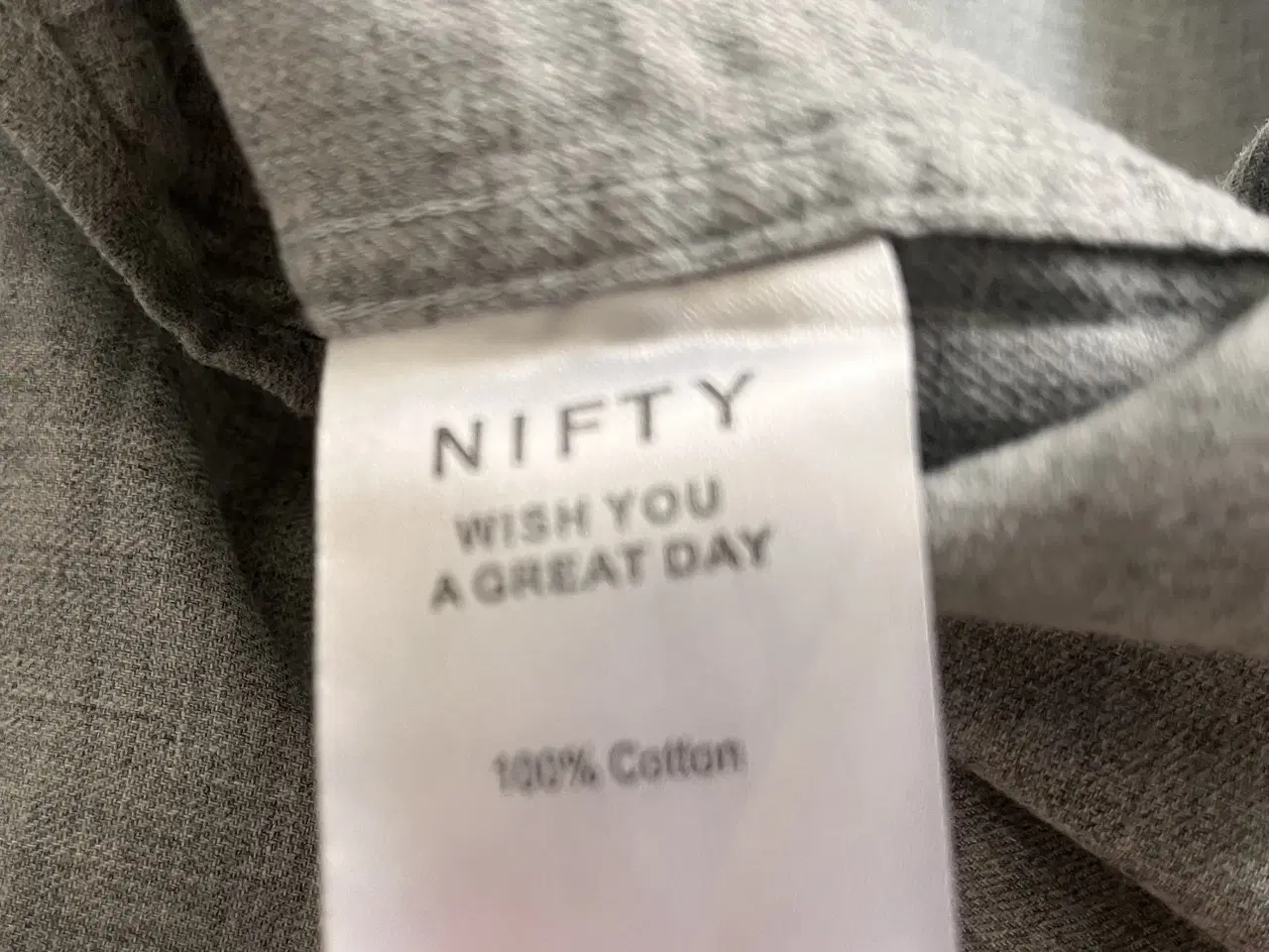 Billede 4 - Skjorte, Nifty, Str. S / 176