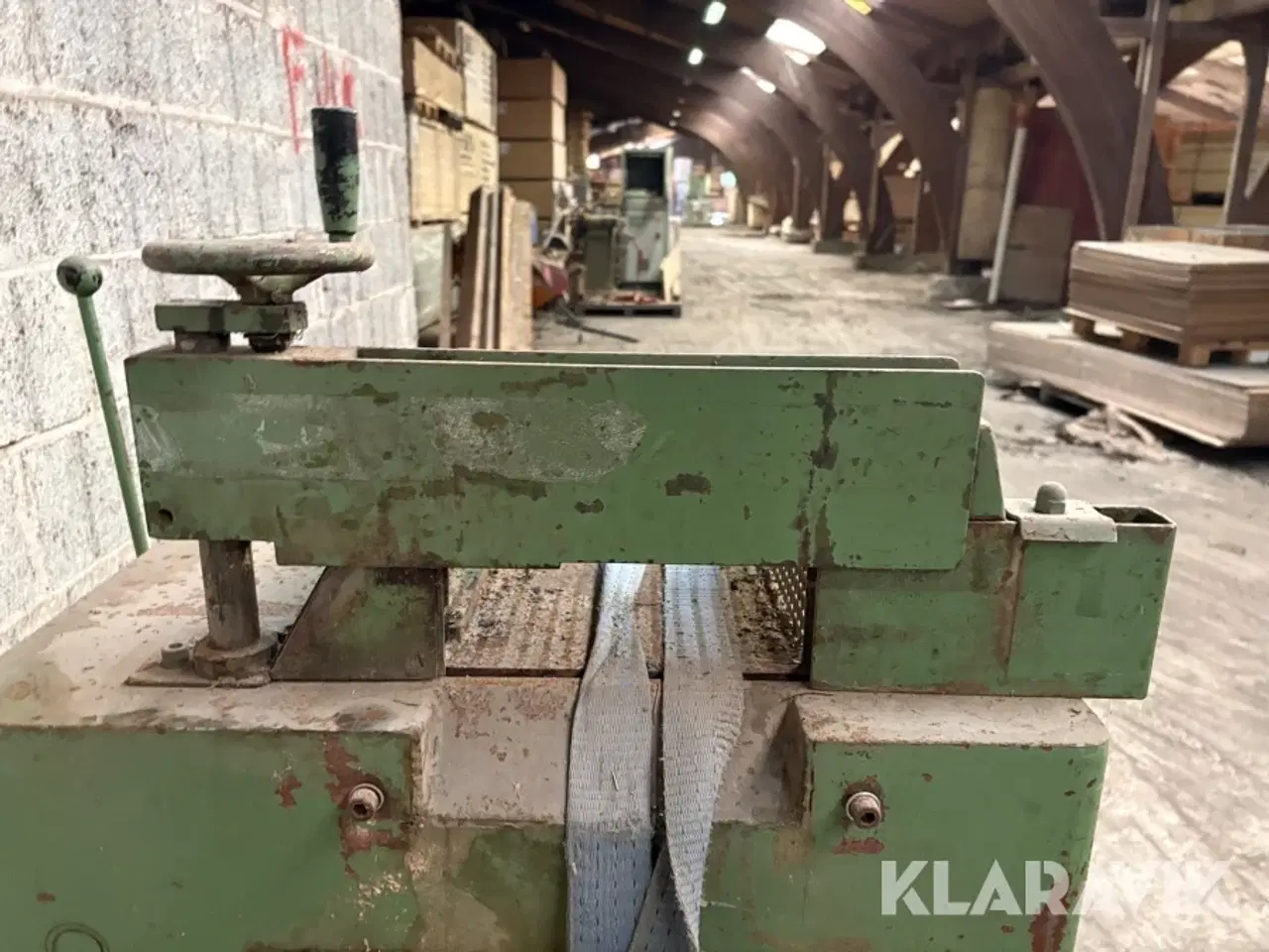 Billede 8 - Lot: rulleborde, kapsav og elskab Lind maskiner KS-300