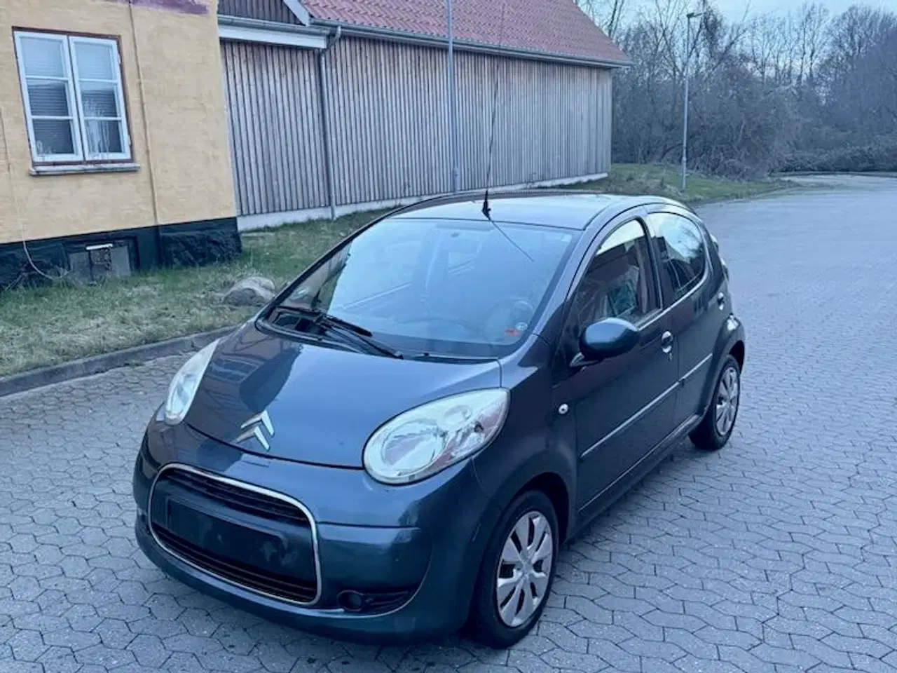 Billede 1 - Citroen C1 1.0 Clin Økonomisk Racer - Billig
