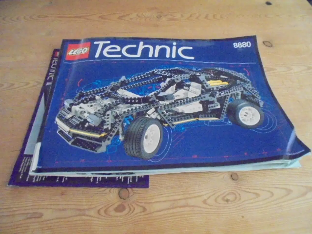 Billede 6 - LEGO Technic 8880 Super Car  Fra 1994. 