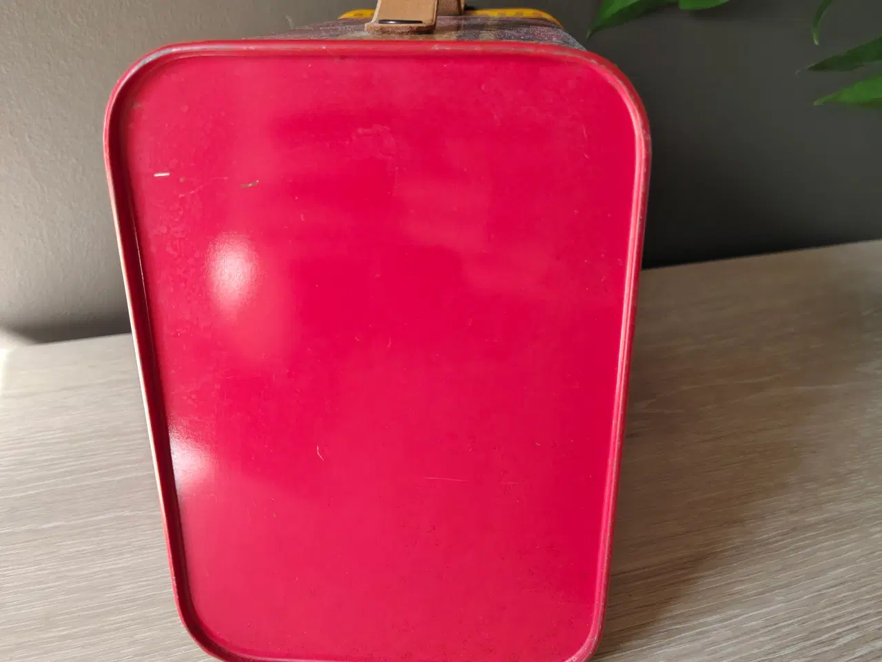 Billede 4 - Fin retro madkasse i metal