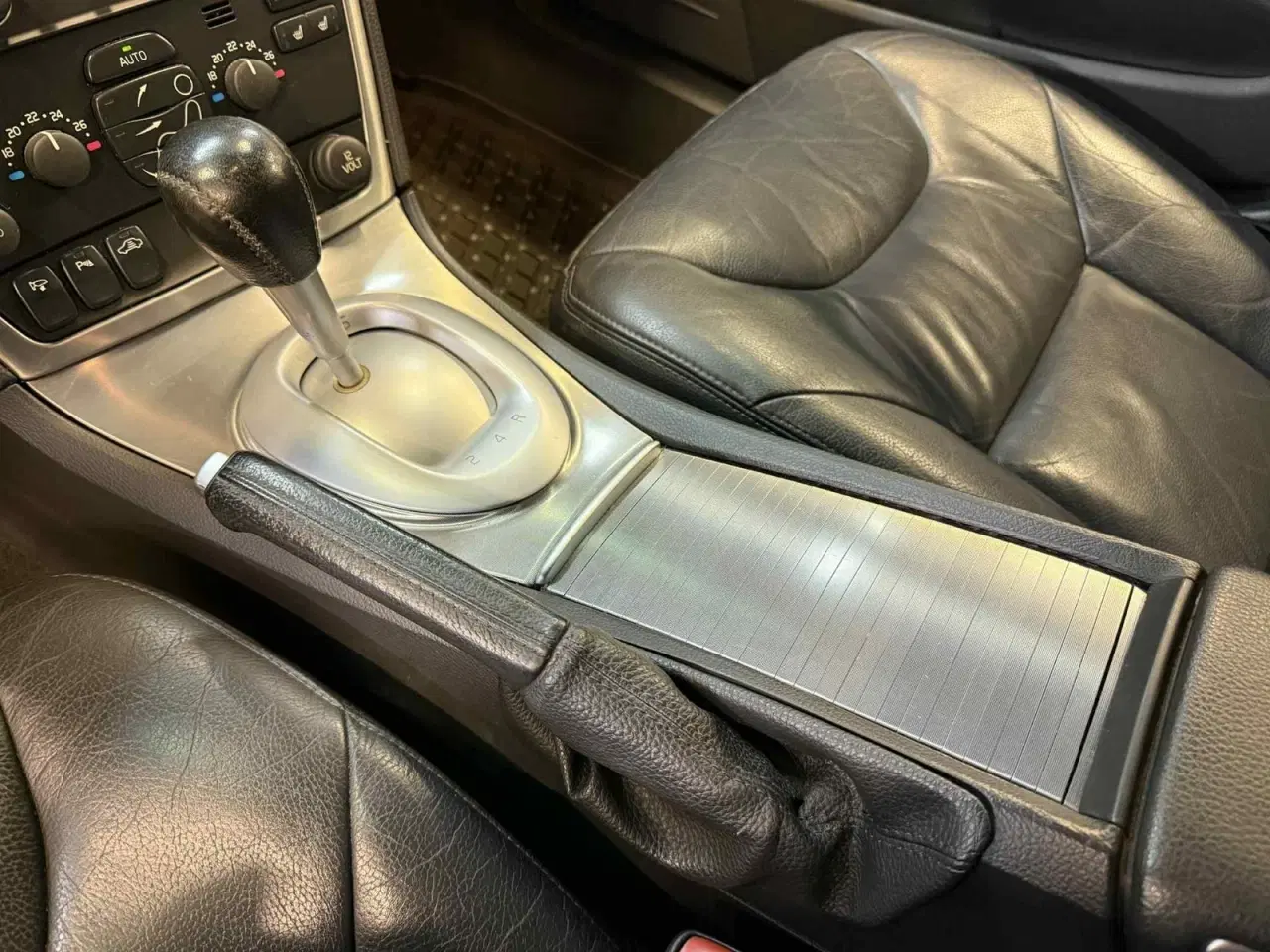 Billede 12 - Volvo V70 2,4 140