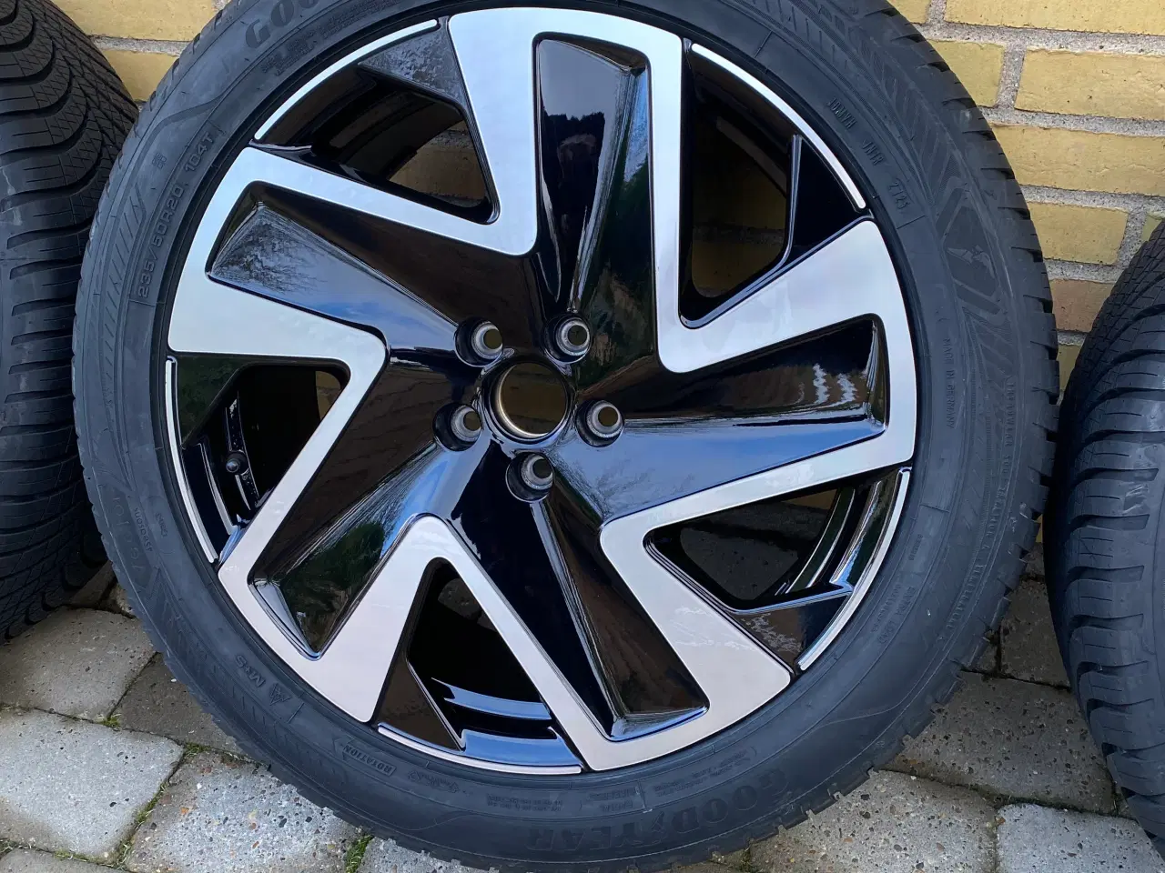 Billede 4 - 20” ID BUZZ Helårs Goodyear 