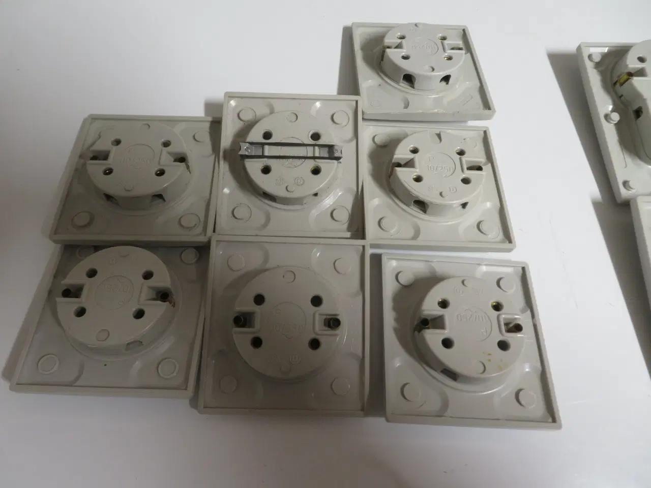 Billede 2 - El Kontakter