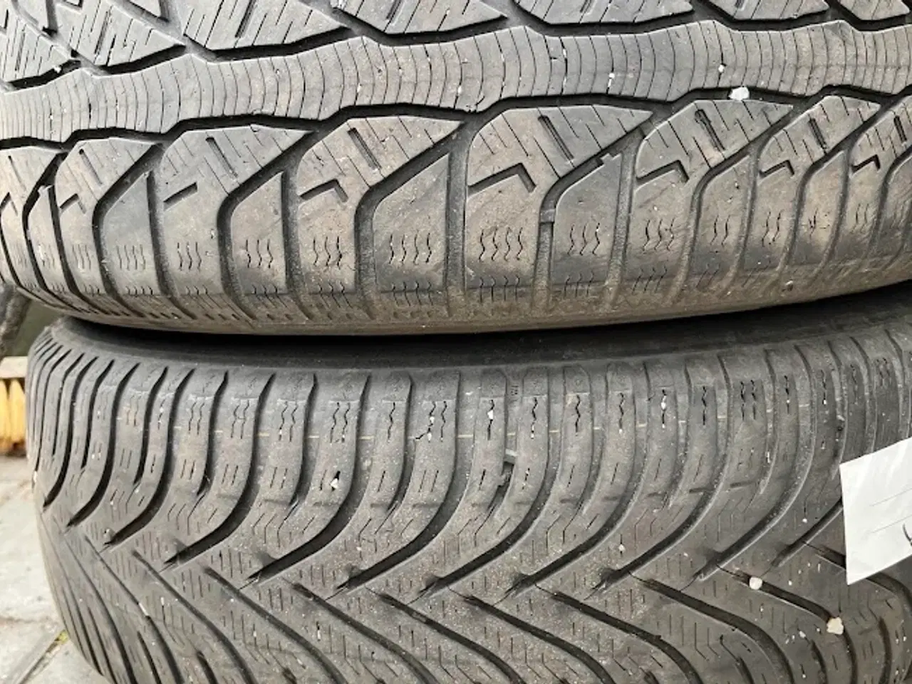 Billede 2 - Michelin 185 / 65 / R15, kryd 4, VINTERDÆK