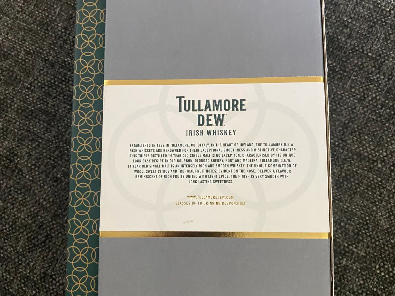 Billede 2 - 14 års Tullamore D.E.W. Whisky fra Irland