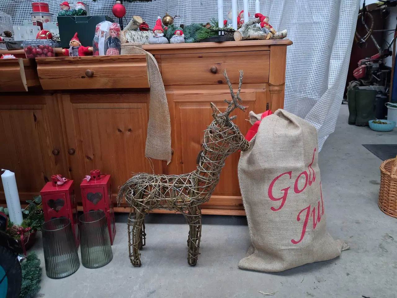 Billede 1 - Rensdyr og andet jule ting sælges