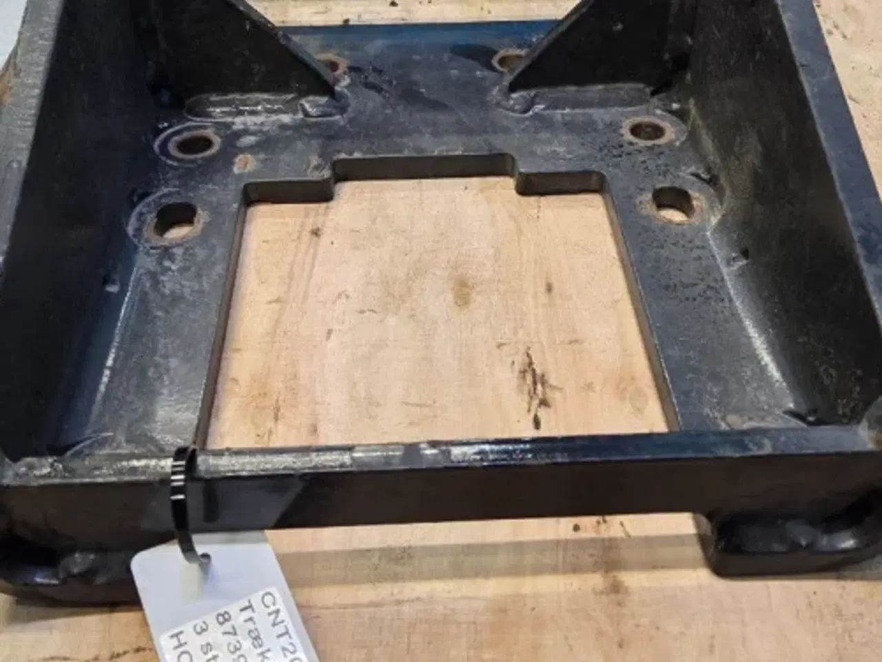 Billede 15 - New Holland T7 Ramme 87390212 (3 Stk)