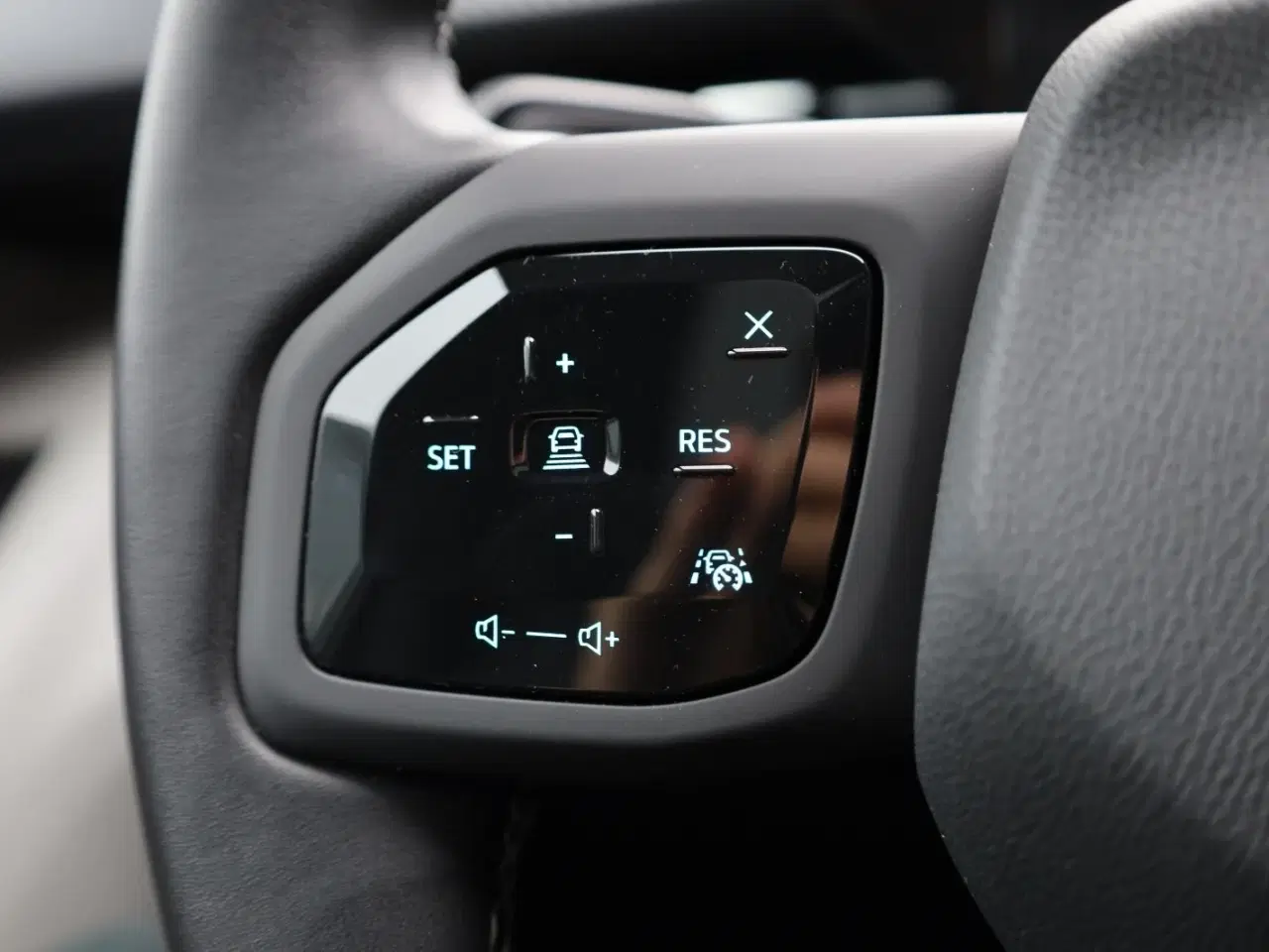 Billede 16 - Ford Capri 77 Premium Extended Range