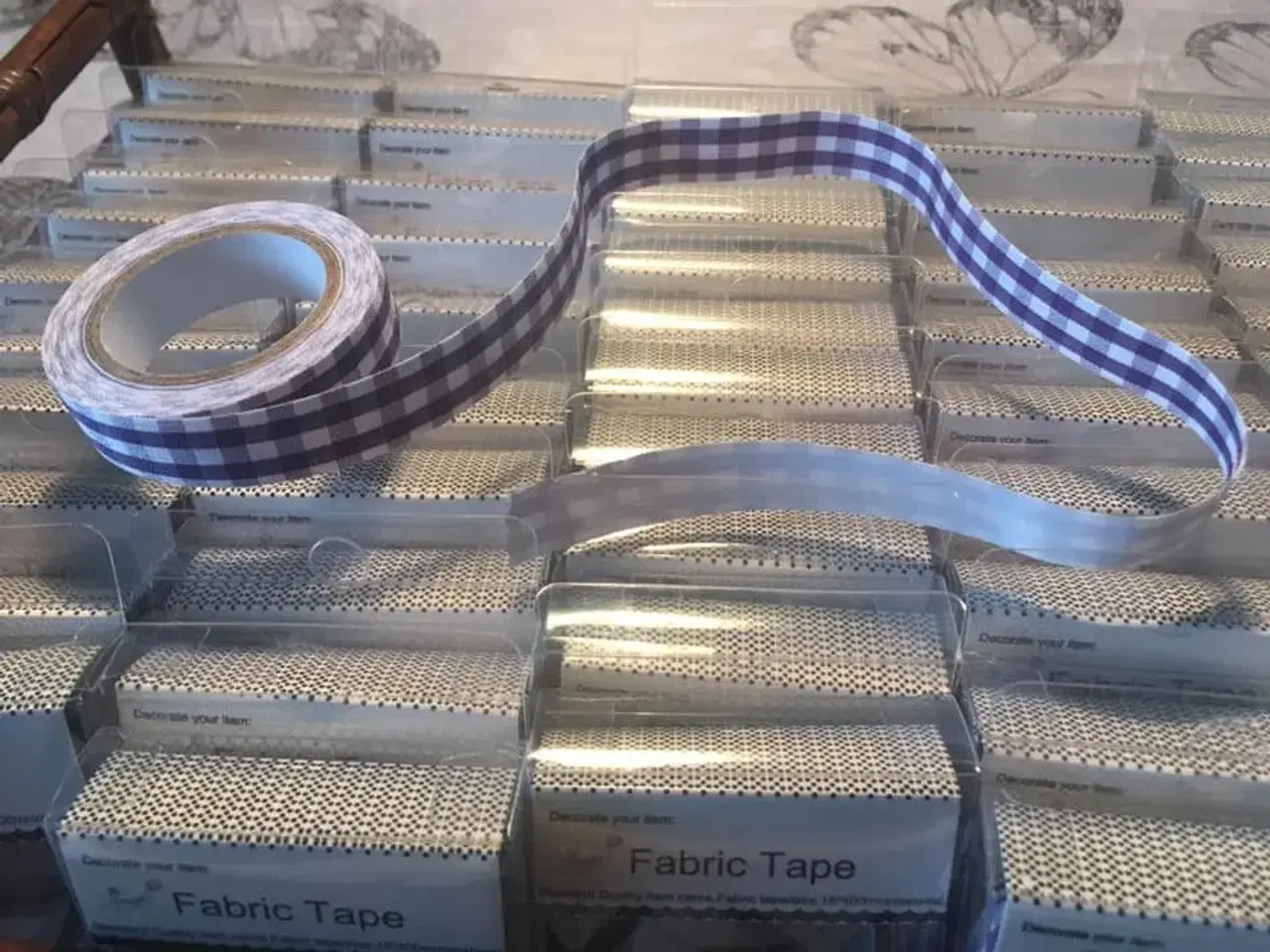 Billede 2 - 10 x stof-tape/ pynte-tape (NYE)