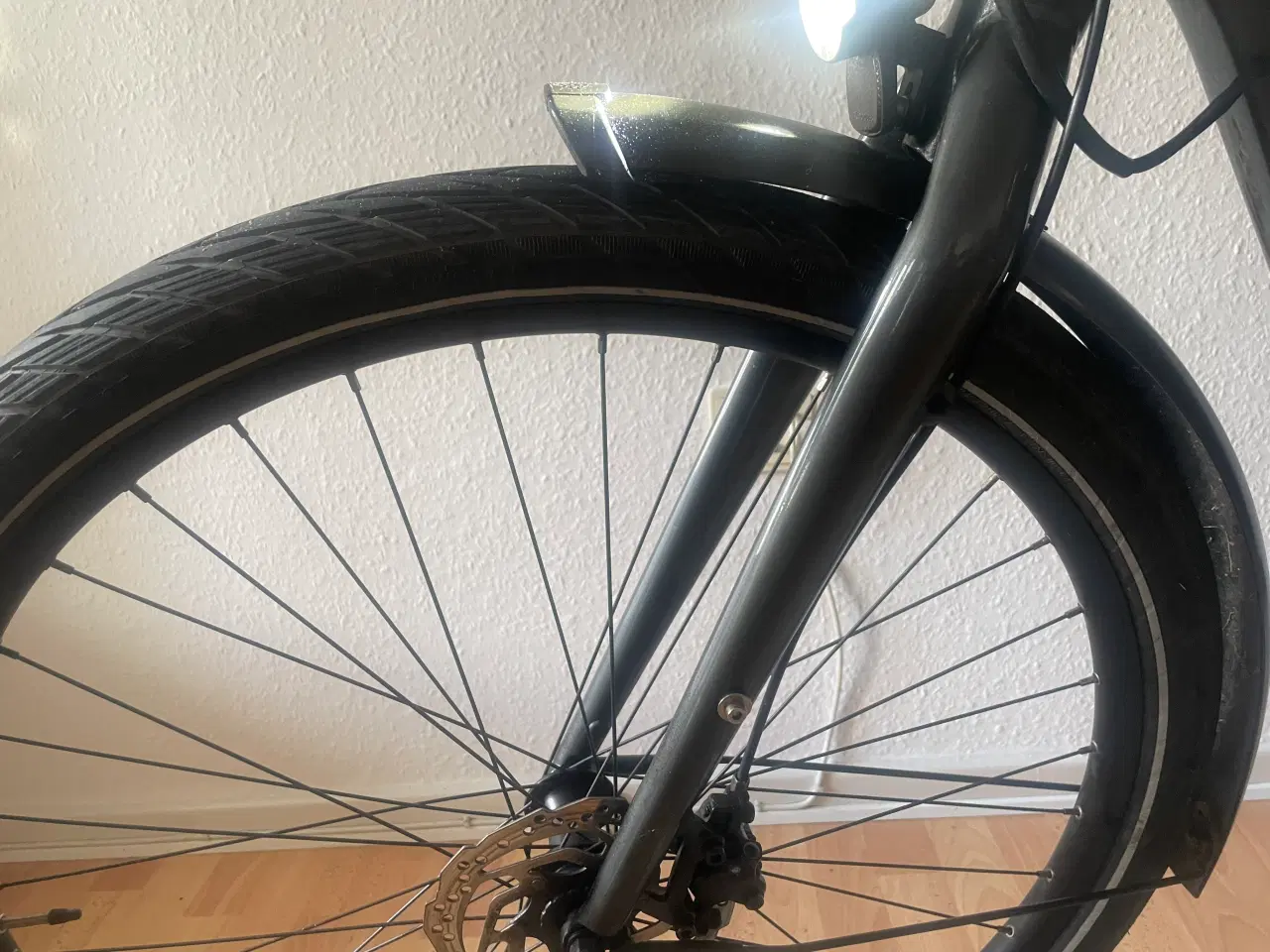 Billede 8 - Elcykel Trek District+ 1C - Grey L (500Wh) 