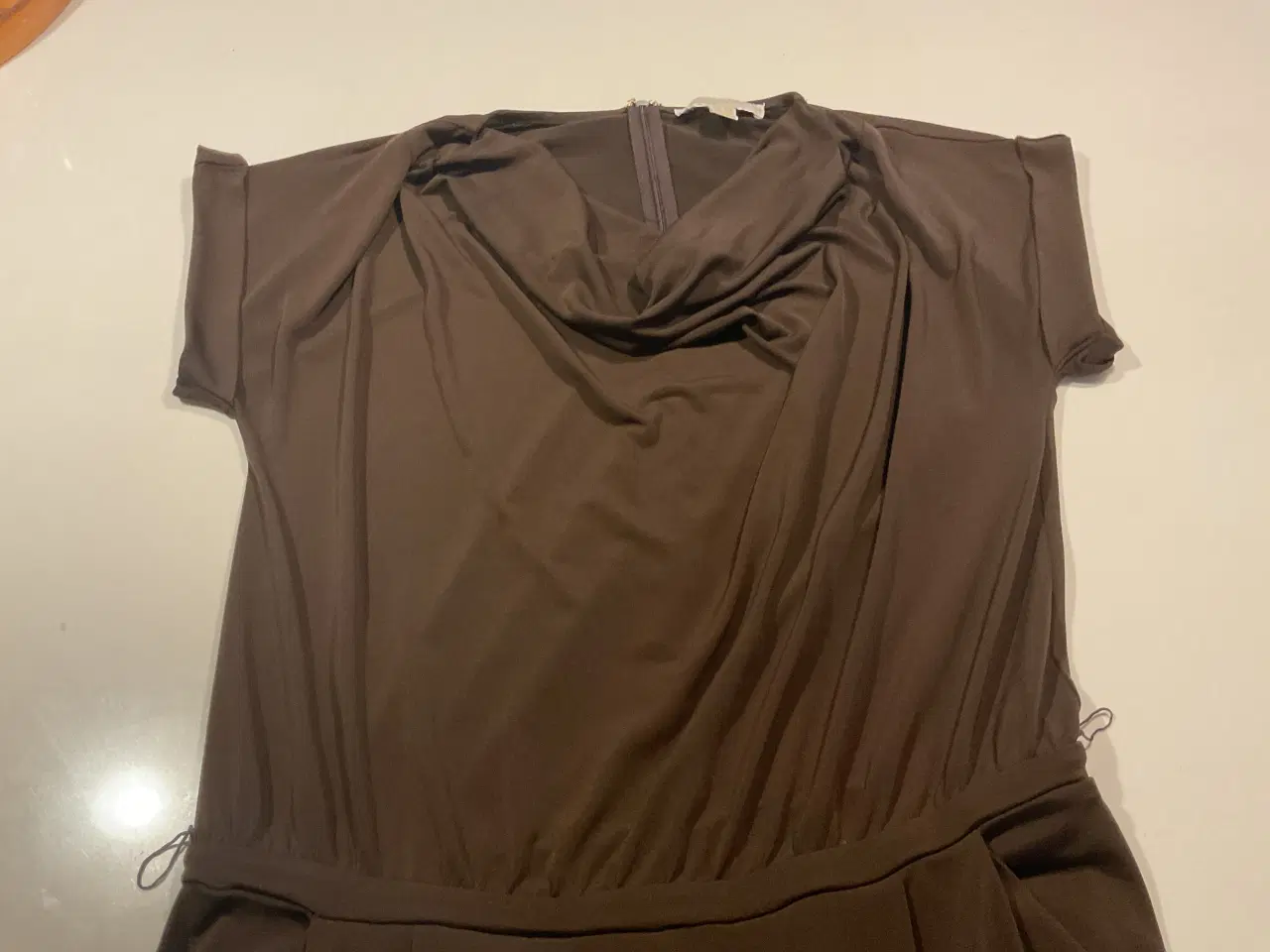 Billede 3 - Michael Kors brun buksedragt