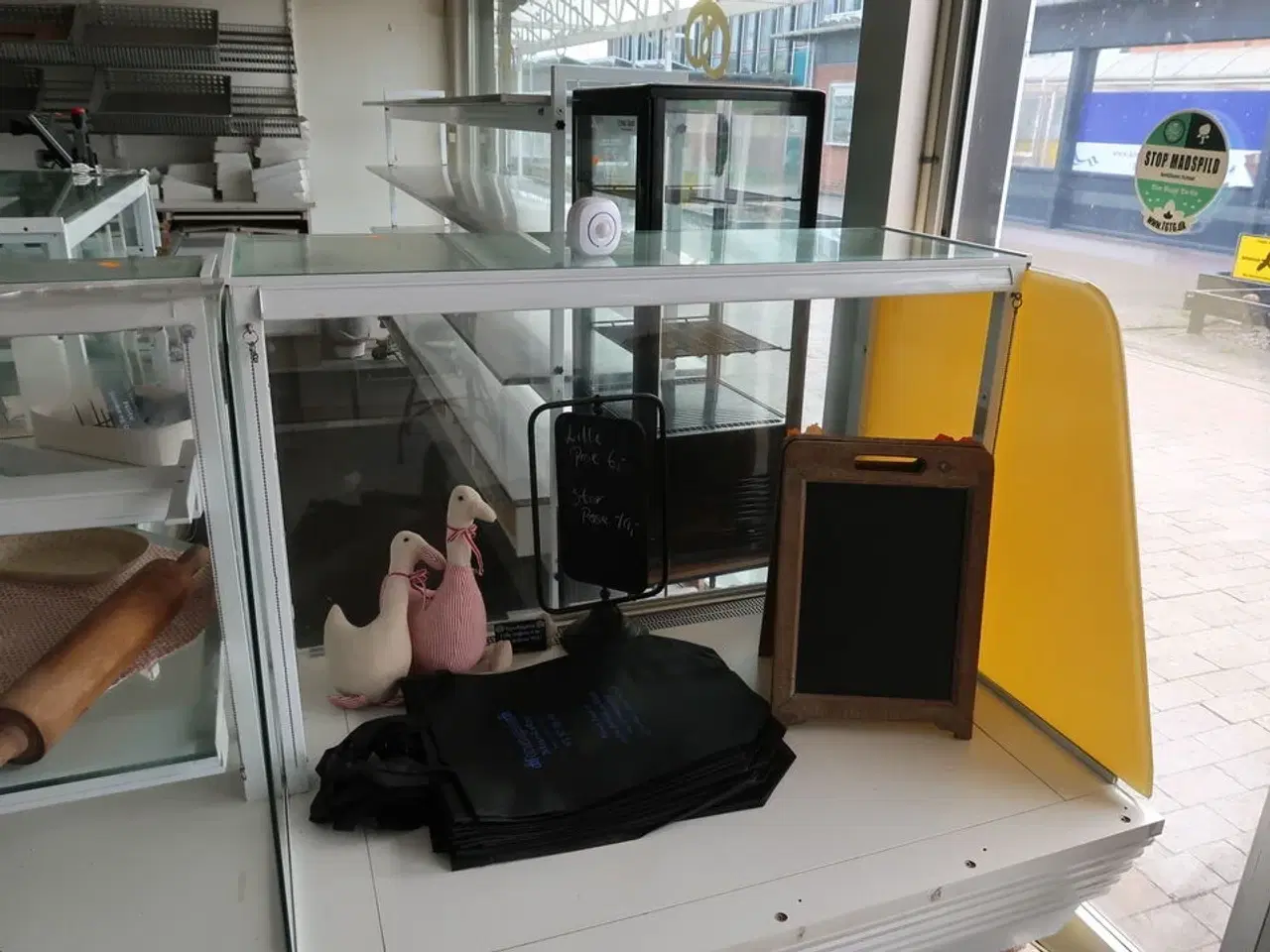 Billede 3 - Kølemontre