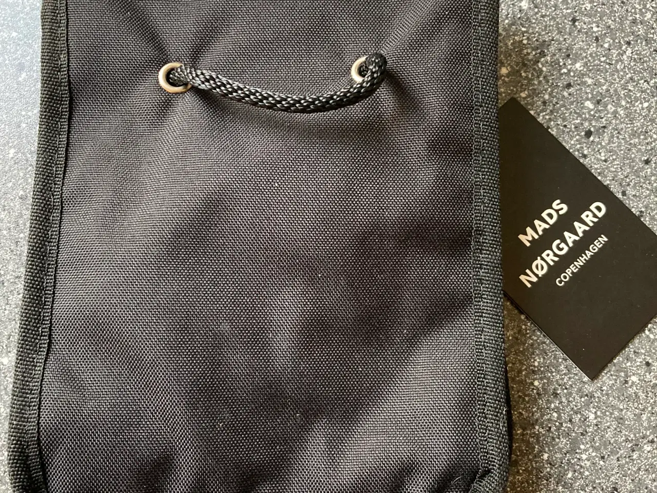 Billede 2 - Taske, Mads Nørgaard