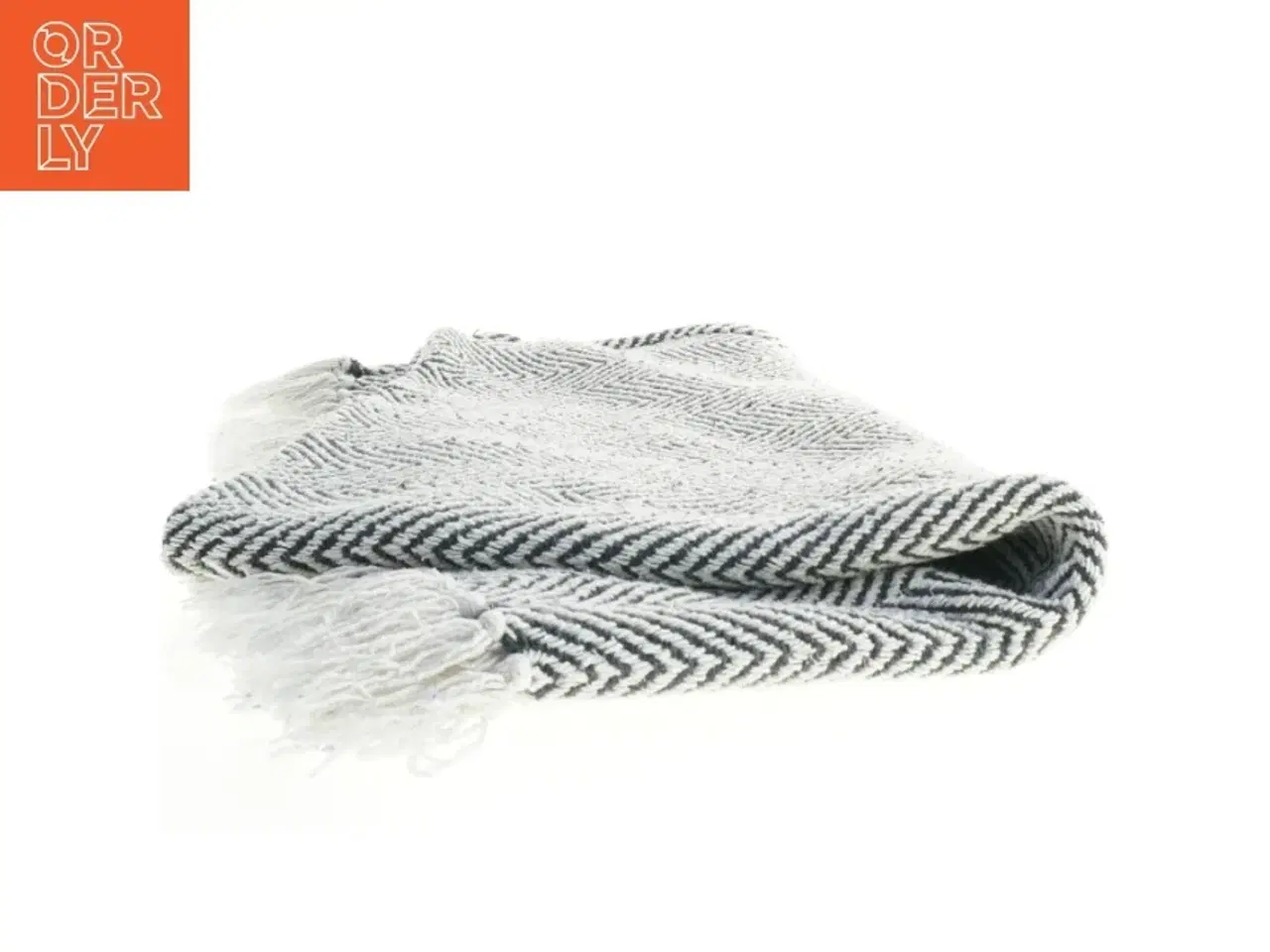 Billede 2 - Stribet tæppe med frynser fra Netto (str. 128 x 113 cm)