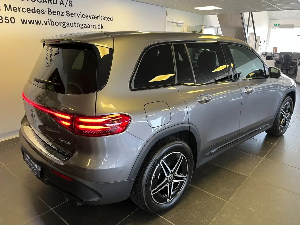Billede 5 - Mercedes EQB300  AMG Line 4Matic