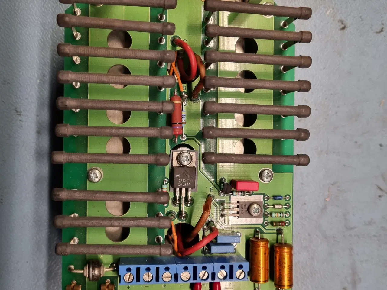 Billede 3 - Sailor 24V DC Power Supply N420