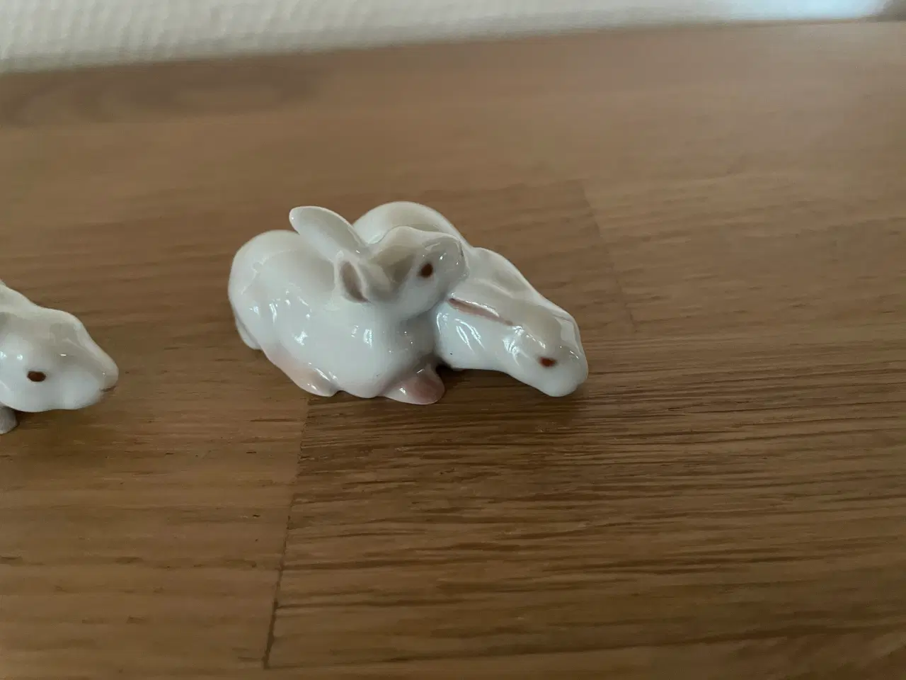 Billede 2 - Porcelænskaniner fra Bing og Grøndal 