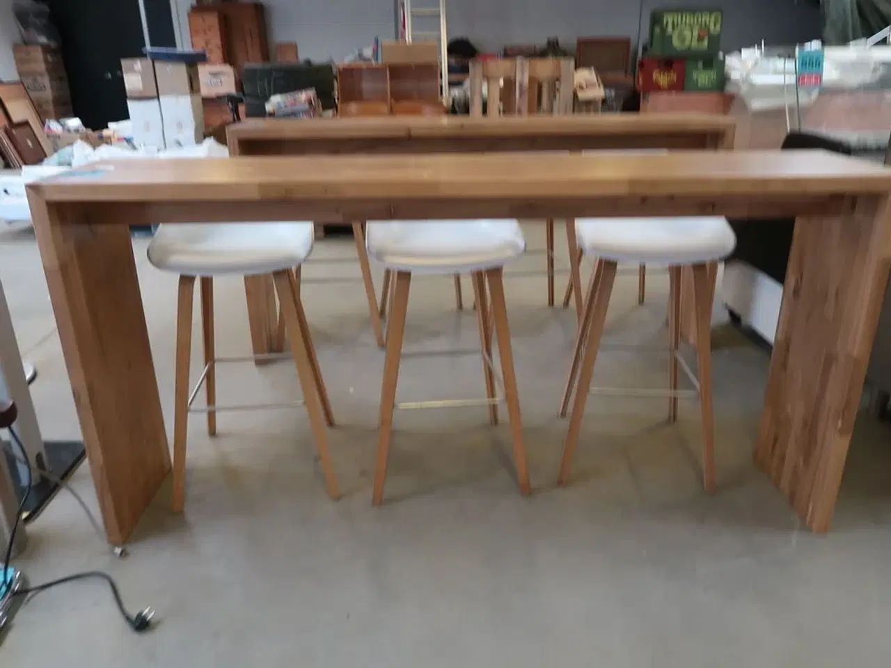 Billede 1 - Højbord med 3 barstole