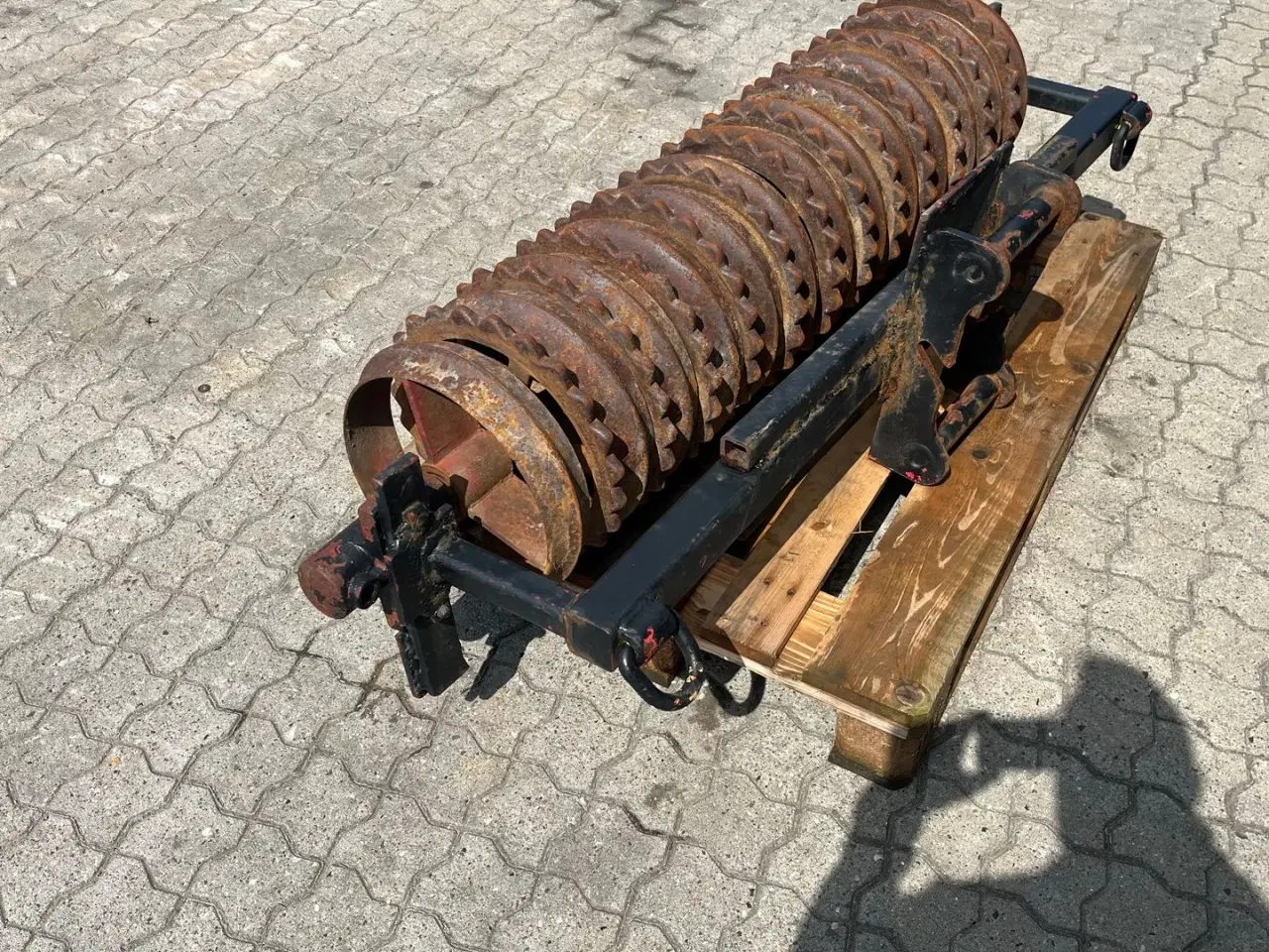 Billede 4 - - - - - - - tromle til gravmaskine