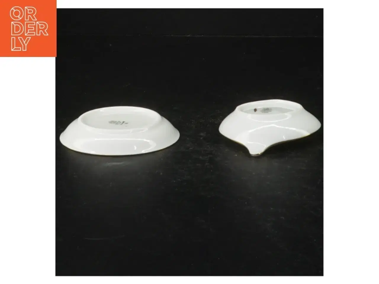 Billede 3 - Porcelænsaskebæger og lille tallerken fra B&G (str. 10 cm. 8,5 cm)
