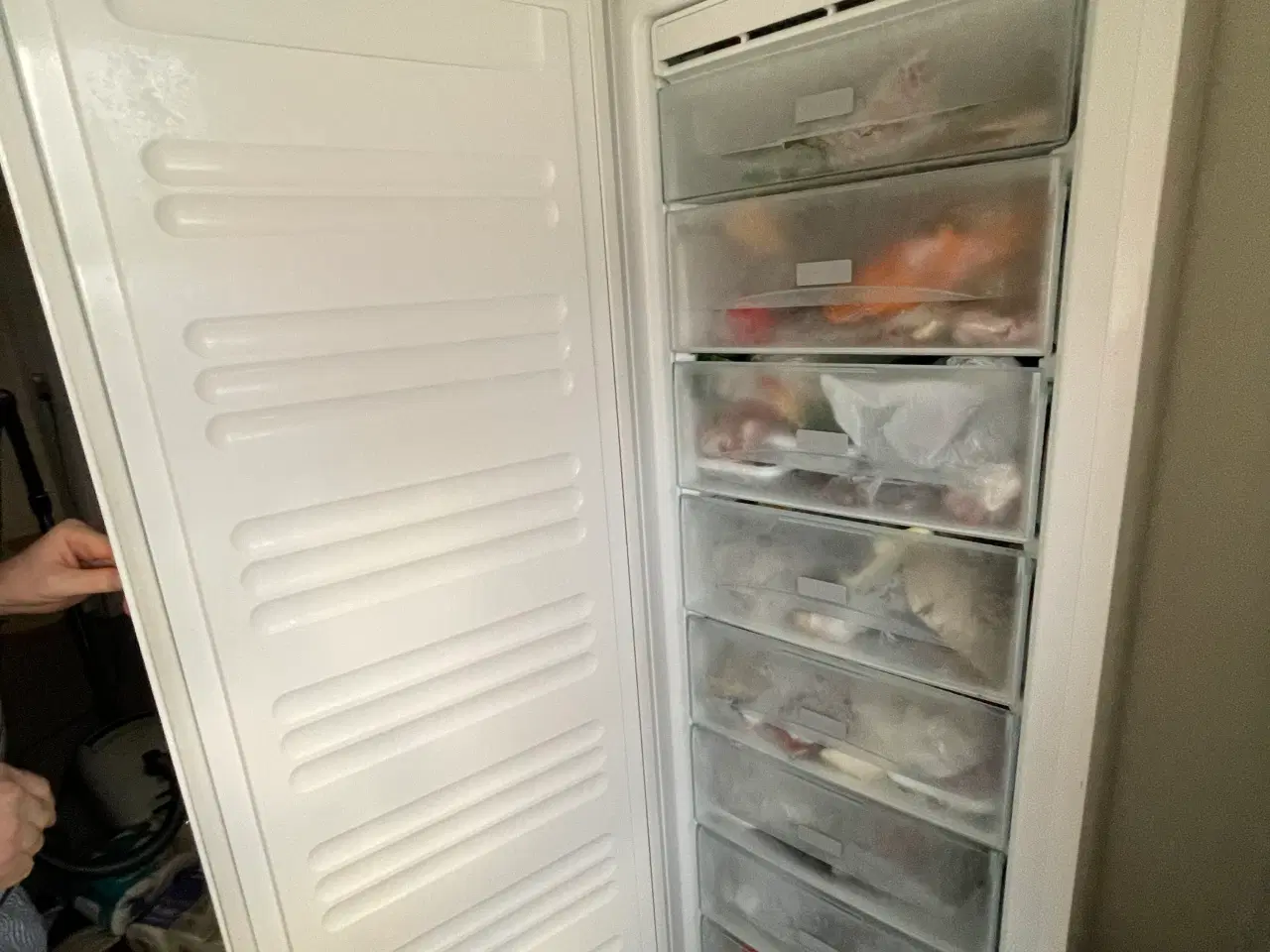 Billede 5 - Skabsfryser fra miele