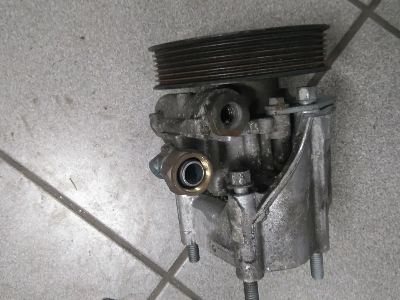 Billede 1 - land rover defender servopumpe