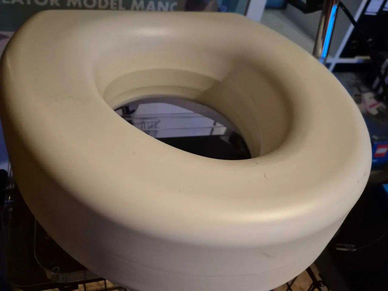 Billede 1 - Toiletsæde forhøjer