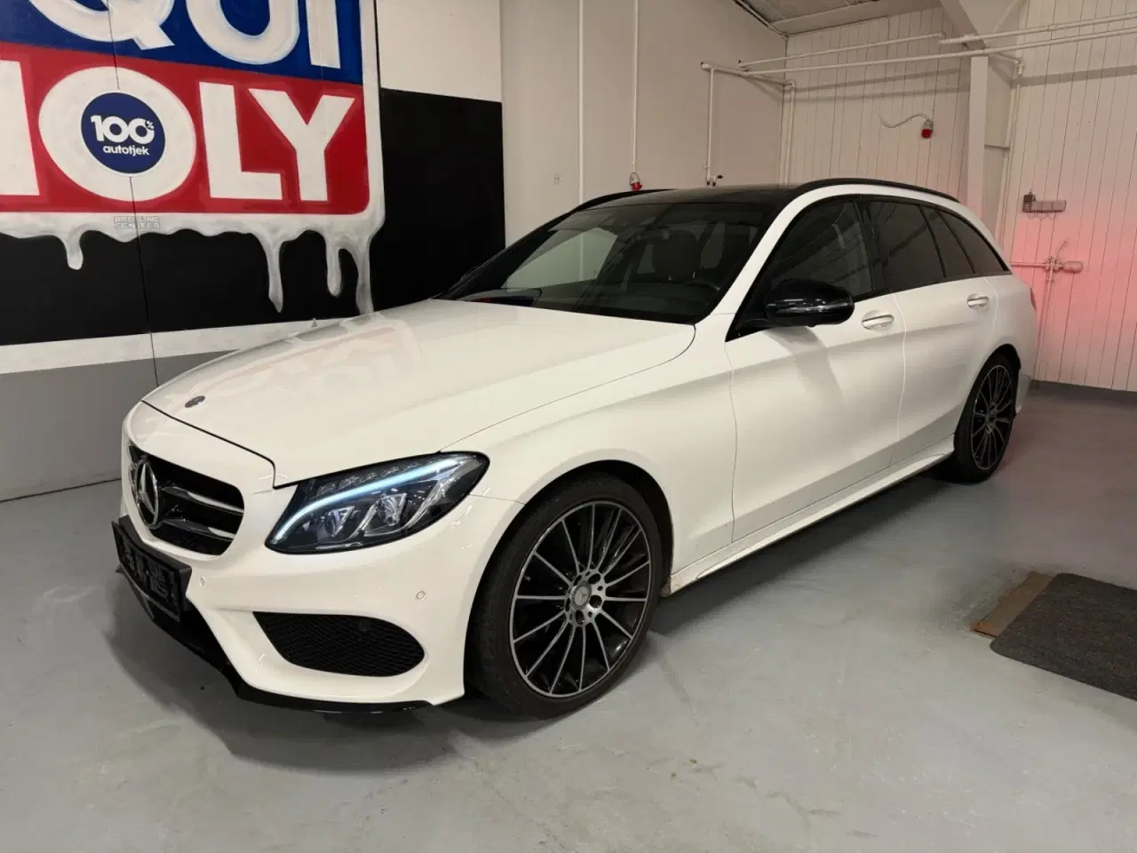 Billede 1 - Mercedes C220 d 2,2 AMG Line stc. aut.